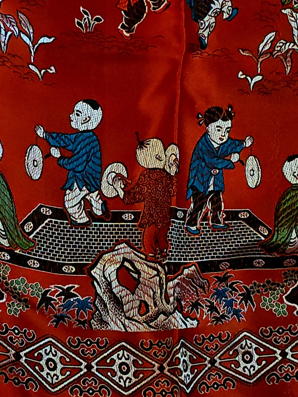 Vintage Chinese RED Silk Brocade Large Piano Shawl / Tablecloth Tapestry